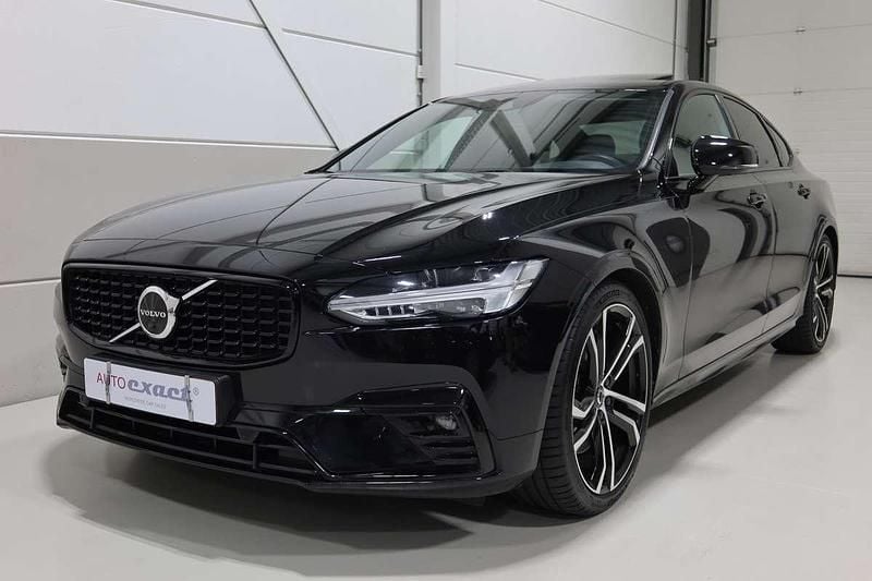 Zwart (metallic) Occasion 2022 Volvo S90 R-Design Sedan | € 36.900 (Eerlijke prijs) - Afbeelding 1/4