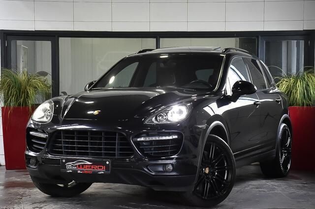 Zwart Gebruikt 2010 Porsche Cayenne Turbo SUV | € 24.450 (Super prijs) - Afbeelding 1/4
