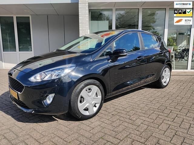 Zwart Gebruikt 2020 Ford Fiesta Hatchback | € 13.495 (Goede deal) - Afbeelding 1/4