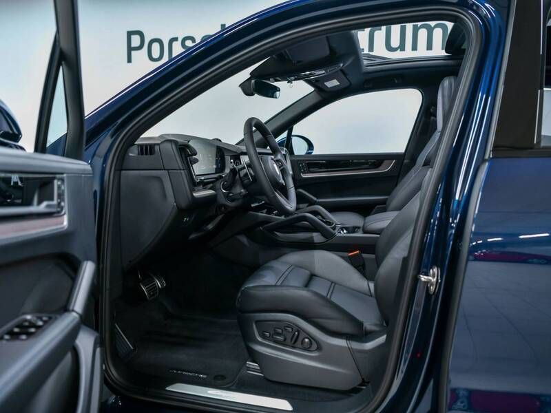 Occasion Porsche Cayenne 470 PK (345 kW) 2024 Algarve blauw metallic SUV
