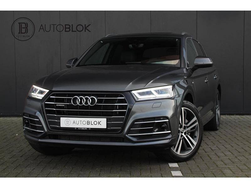 Grijs Occasion 2020 Audi Q5 Competition SUV | € 40.900 (Goede deal) - Afbeelding 1/3