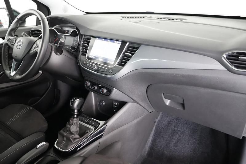 Occasion Opel Crossland X Elegance 111 PK (81 kW) 2023 Zilver SUV