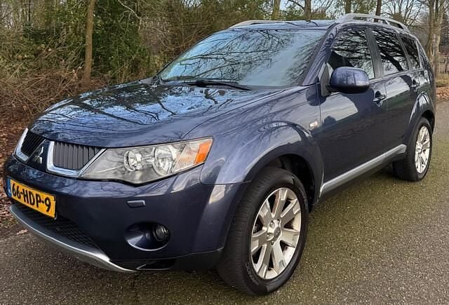 Blauw (metallic) Gebruikt 2008 Mitsubishi Outlander Instyle SUV | € 5.350 (Goede deal) - Afbeelding 1/4