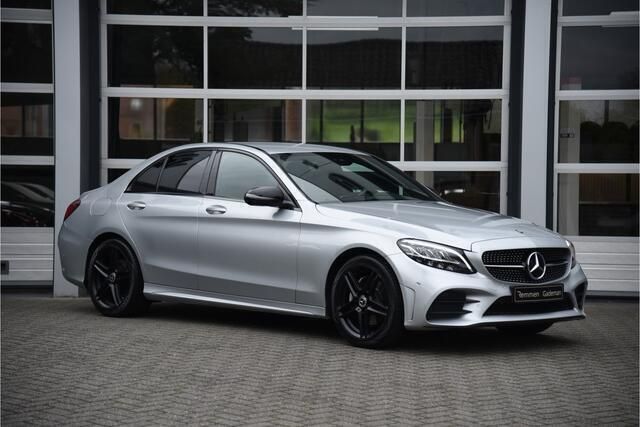 Zilver Gebruikt 2019 Mercedes C180 Premium Plus Sedan | € 25.450 (Eerlijke prijs) - Afbeelding 1/4