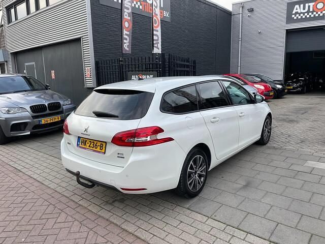 Occasion Peugeot 308 SW 120 PK (88 kW) 2015 Wit Stationwagen
