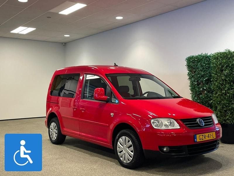 Rood Occasion 2024 VW Caddy MPV | € 14.950 (Super prijs) - Afbeelding 1/4