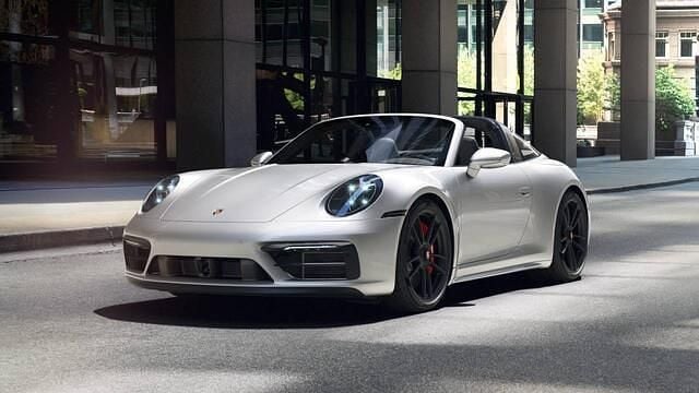 Zilver Occasion 2022 Porsche 911 Targa 4 Cabriolet | € 199.900 - Afbeelding 1/4