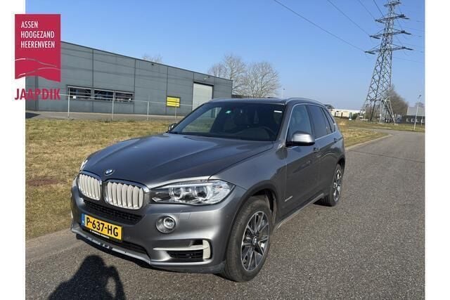 Grijs Gebruikt 2018 BMW X5 Executive SUV | € 36.899 (Goede deal) - Afbeelding 1/4