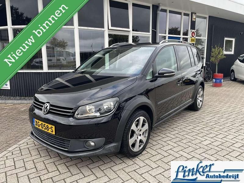 Zwart Gebruikt 2012 VW Touran Cross MPV | € 8.450 - Afbeelding 1/4