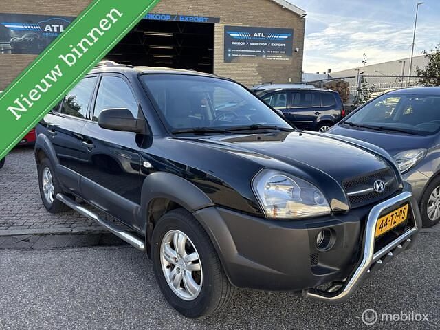 Zwart Gebruikt 2007 Hyundai Tucson Style SUV | € 3.500 (Eerlijke prijs) - Afbeelding 1/4