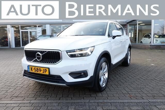 Wit Gebruikt 2021 Volvo XC40 Business Edition SUV | € 28.495 (Super prijs) - Afbeelding 1/4