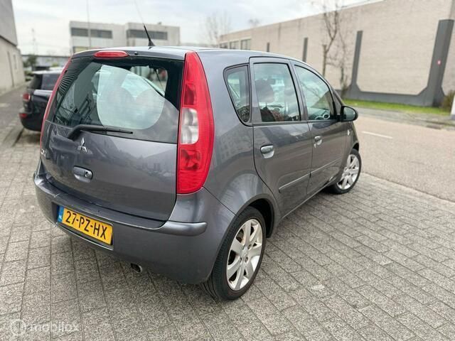 Occasion Mitsubishi Colt Instyle 109 PK (80 kW) 2005 Grijs Hatchback