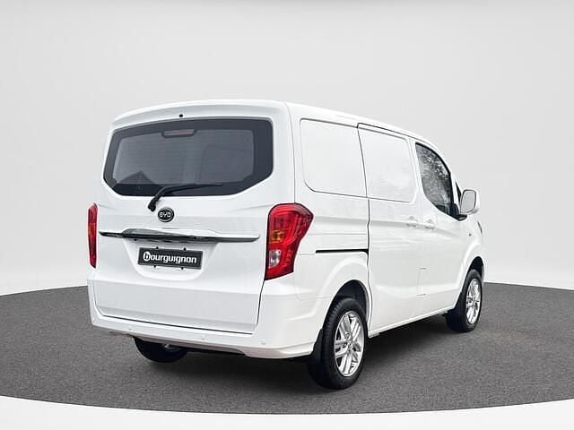 Nieuw BYD ETP3 100 kW (136 PK) 2025 Wit Van