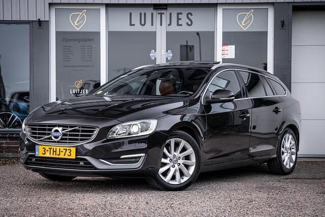 Zwart Gebruikt 2014 Volvo V60 Summum Stationwagen | € 8.950 (Eerlijke prijs) - Afbeelding 1/4