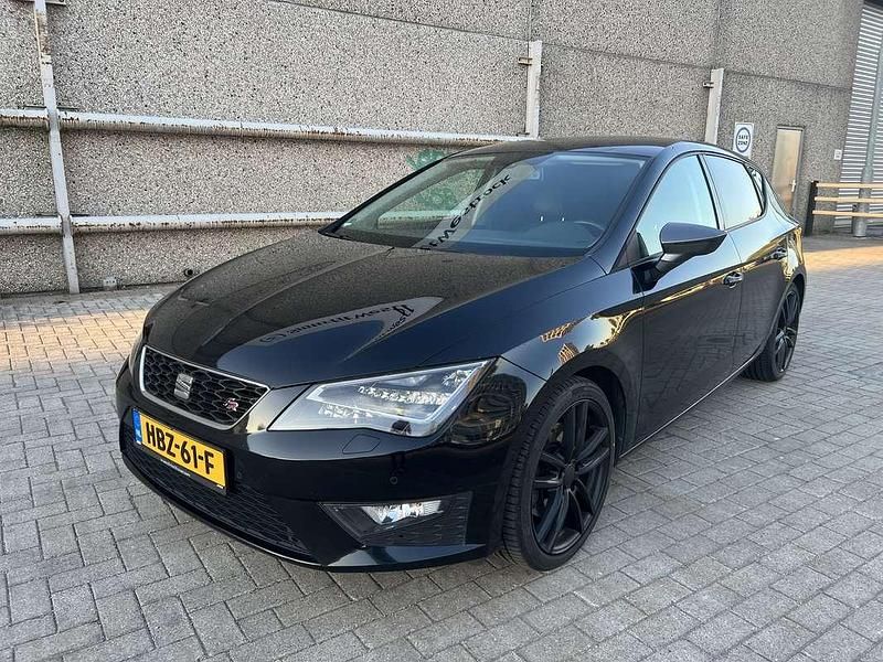 Zwart Gebruikt 2014 Seat Leon FR Stationwagen | € 10.995 (Goede deal) - Afbeelding 1/4