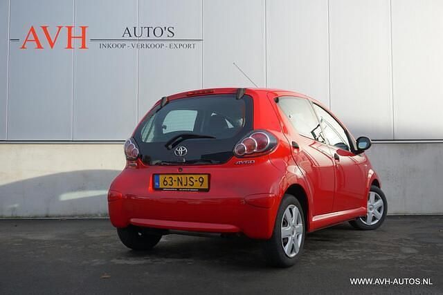 Occasion Toyota Aygo 68 PK (50 kW) 2010 Hatchback Hatchback