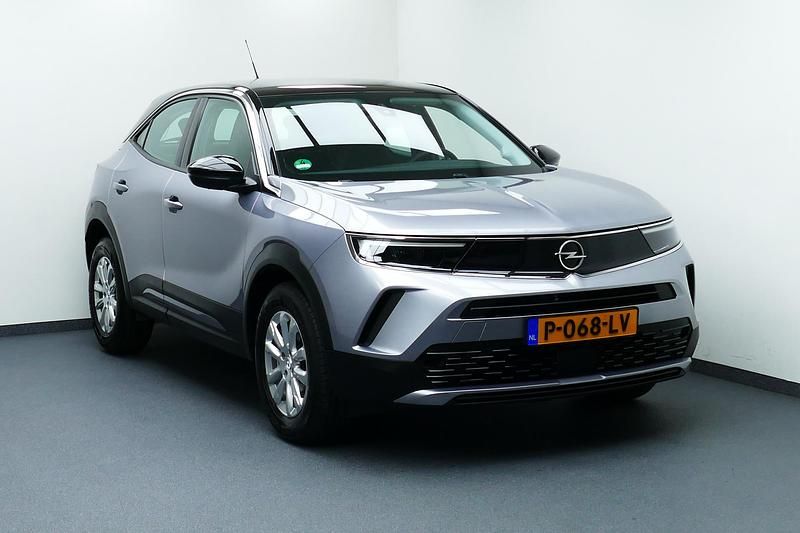 Grijs Gebruikt 2021 Opel Mokka Edition SUV | € 20.444 (Eerlijke prijs) - Afbeelding 1/4