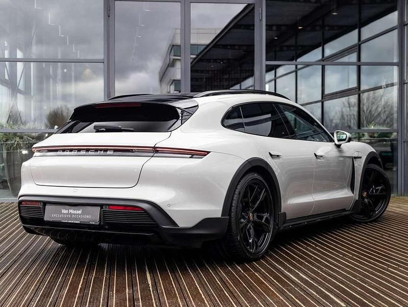 Occasion Porsche Taycan Cross Turismo 360 kW (490 PK) 2022 Grijs SUV