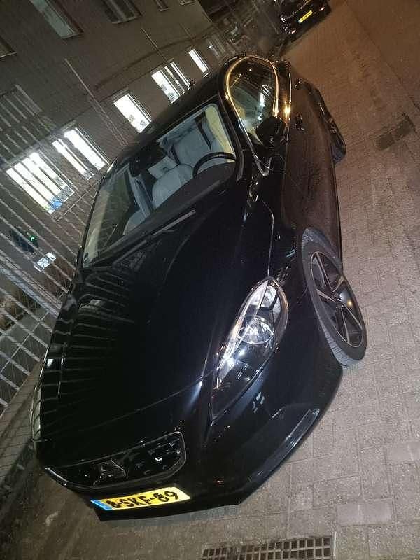 Occasion Volvo V40 Summum 114 PK (83 kW) 2013 Blauw MPV