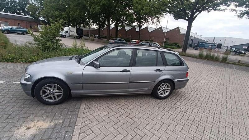 Gebruikt 2004 BMW 116 Hatchback | € 1.300 (Goede deal) - Afbeelding 1/4