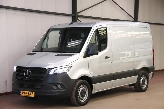 Zilver Gebruikt 2019 Mercedes Sprinter Van | € 24.900 (Goede deal) - Afbeelding 1/4