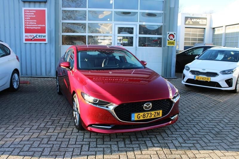 Occasion Mazda 3 Comfort 2019 Rood Sedan