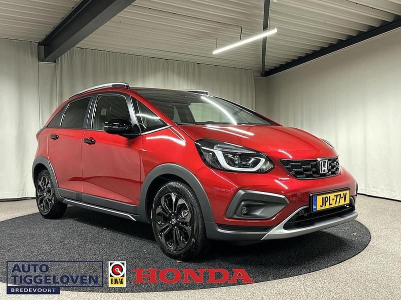 Rood Gebruikt 2025 Honda Jazz Advance Hatchback | € 29.500 (Goede deal) - Afbeelding 1/4