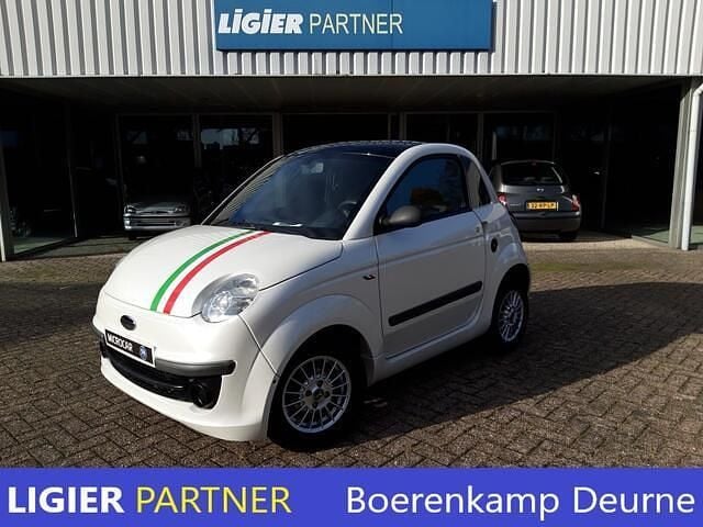 Wit Gebruikt 2016 Microcar M.Go Hatchback | € 6.550 (Super prijs) - Afbeelding 1/4