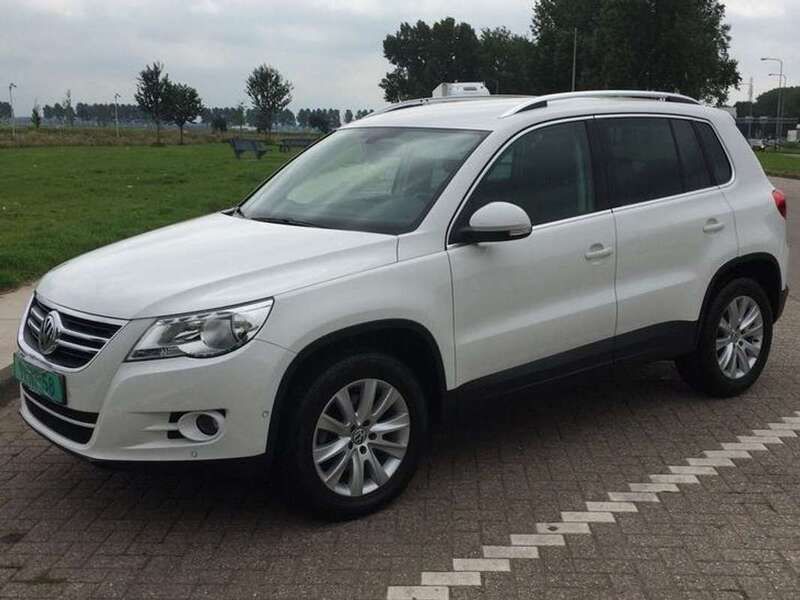 Wit Gebruikt 2011 VW Tiguan SUV | € 12.500 (Eerlijke prijs) - Afbeelding 1/4