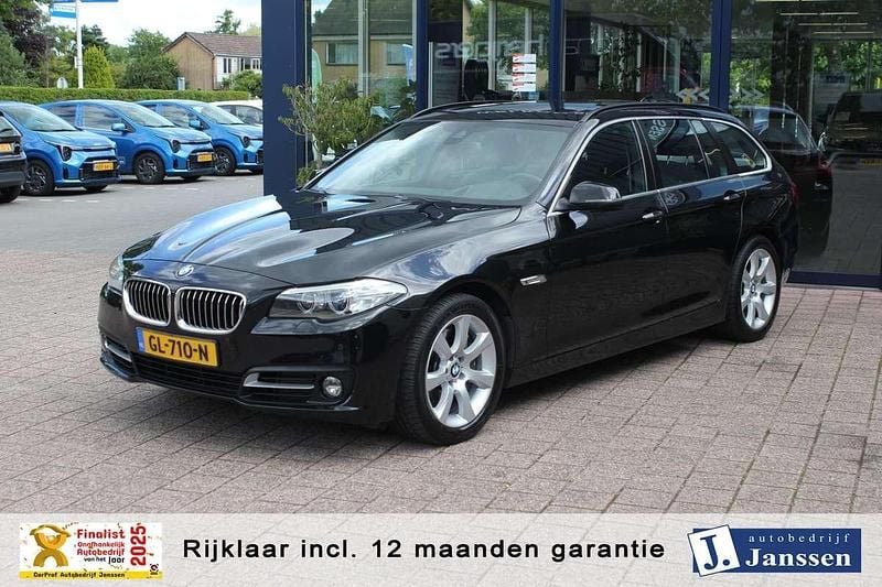 Zwart, metallic lak Gebruikt 2014 BMW 530 Executive Stationwagen | € 15.440 (Eerlijke prijs) - Afbeelding 1/3
