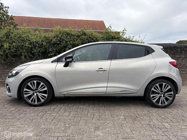 Occasion Renault Clio IV Initiale 118 PK (86 kW) 2016 Grijs Hatchback