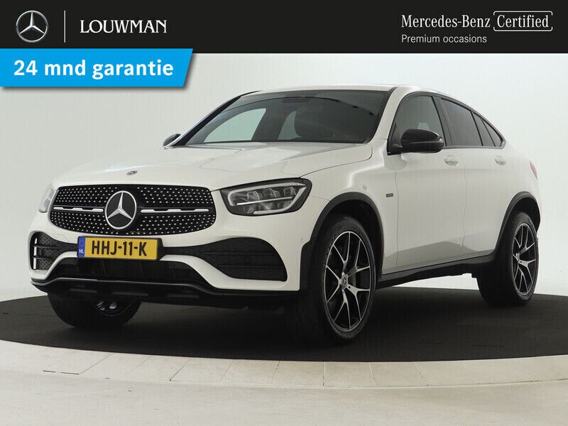 Wit Gebruikt 2021 Mercedes GLC300 AMG line Coupé | € 51.945 (Eerlijke prijs) - Afbeelding 1/3