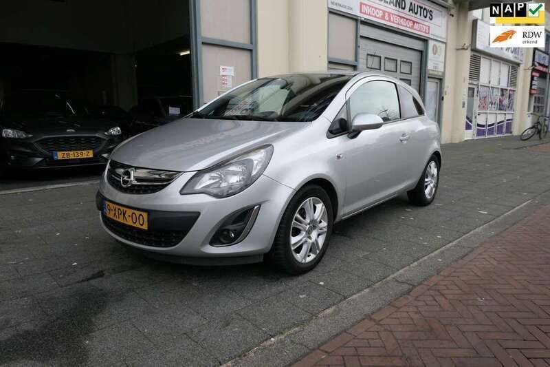 Grijs, metallic lak Gebruikt 2014 Opel Corsa Stationwagen | € 5.495 (Eerlijke prijs) - Afbeelding 1/4