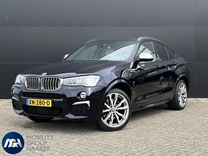 Zwart Gebruikt 2017 BMW X4 Executive SUV | € 35.900 (Eerlijke prijs) - Afbeelding 1/4