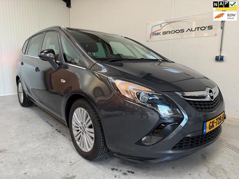 Grijs Gebruikt 2015 Opel Zafira Edition MPV | € 9.250 (Iets duurder) - Afbeelding 1/4