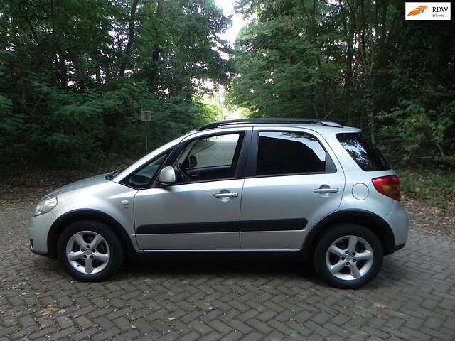 Grijs Gebruikt 2008 Suzuki SX4 Comfort MPV | € 4.250 (Duur) - Afbeelding 1/4