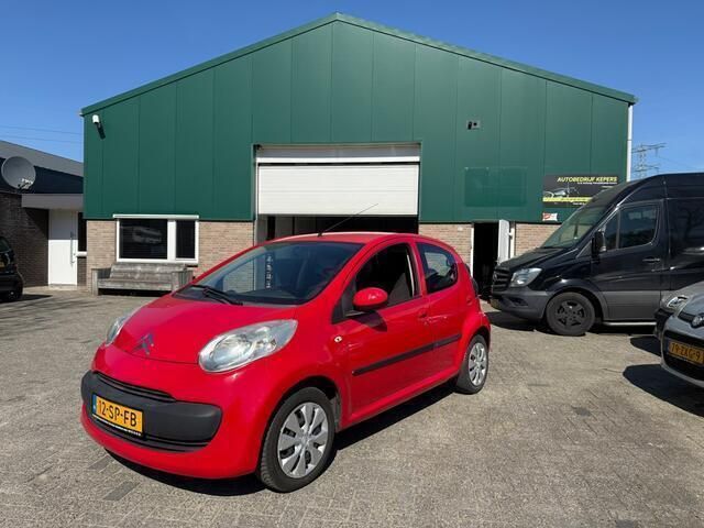Rood Gebruikt 2006 Citroën C1 Hatchback | € 1.599 (Iets duurder) - Afbeelding 1/4