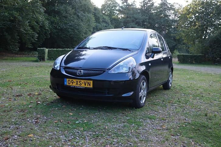 Gebruikt 2007 Honda Jazz Hatchback | € 1.800 (Eerlijke prijs) - Afbeelding 1/4