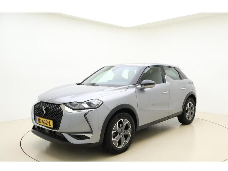 Grijs Gebruikt 2019 DS Automobiles DS3 Crossback Business SUV | € 17.945 (Iets duurder) - Afbeelding 1/3