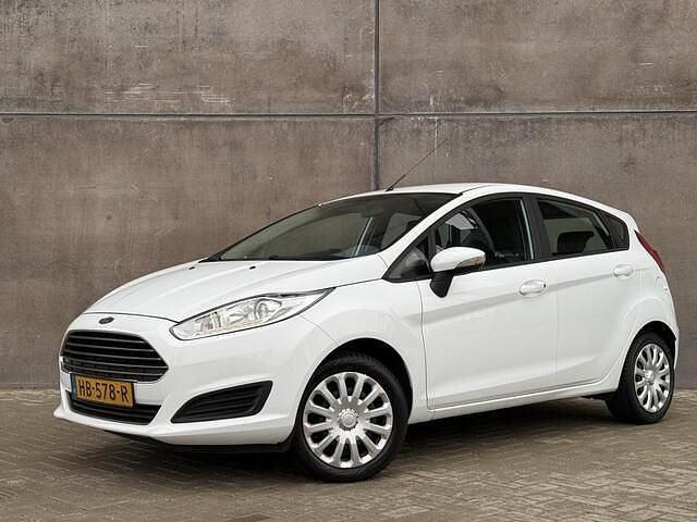 Occasion Ford Fiesta 65 PK (47 kW) 2015 Wit Hatchback
