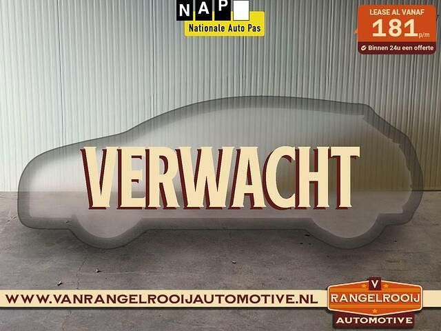 Rood Gebruikt 2017 VW up! Beats Hatchback | € 8.995 (Eerlijke prijs) - Afbeelding 1/4