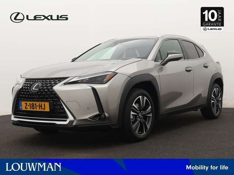 Grijs Gebruikt 2024 Lexus UX 250h Business Edition SUV | € 42.945 (Duur) - Afbeelding 1/3