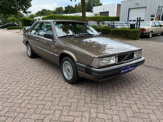 Bruin Gebruikt 1989 Volvo 780 Coupé | € 18.500 - Afbeelding 1/4