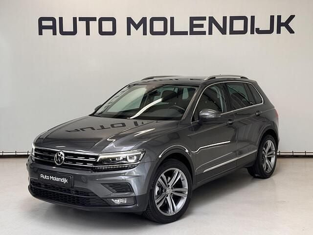 Grijs Gebruikt 2019 VW Tiguan SUV | € 28.450 (Goede deal) - Afbeelding 1/4