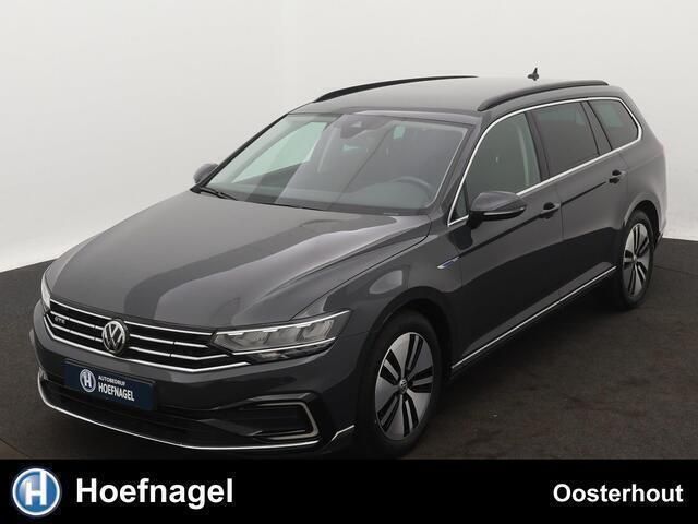 Grijs Gebruikt 2020 VW Passat Business Stationwagen | € 21.450 (Goede deal) - Afbeelding 1/4
