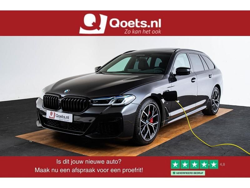 Grijs Gebruikt 2021 BMW 530 Comfort Edition Stationwagen | € 31.950 (Eerlijke prijs) - Afbeelding 1/4