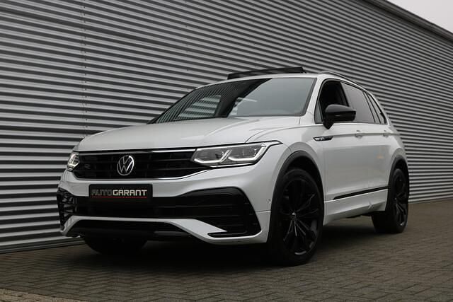 Wit Gebruikt 2021 VW Tiguan Style SUV | € 36.950 (Eerlijke prijs) - Afbeelding 1/4