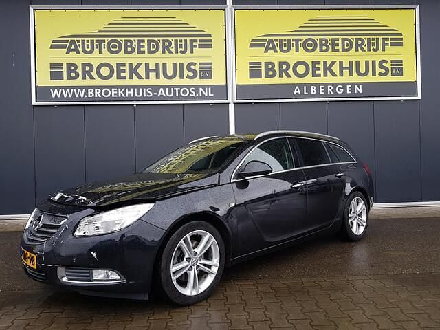 Zwart Gebruikt 2012 Opel Insignia Edition Stationwagen | € 2.200 (Goede deal) - Afbeelding 1/4
