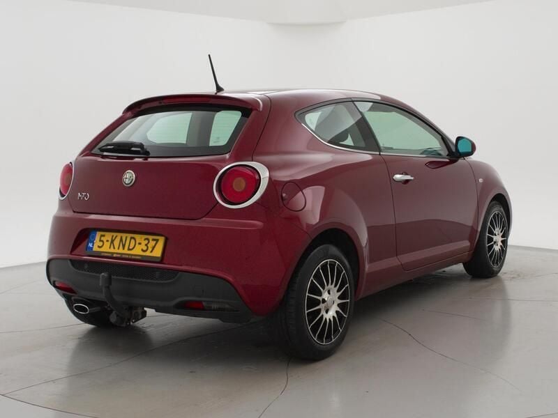 Occasion Alfa Romeo MiTo Distinctive 80 PK (58 kW) 2013 Rood Hatchback