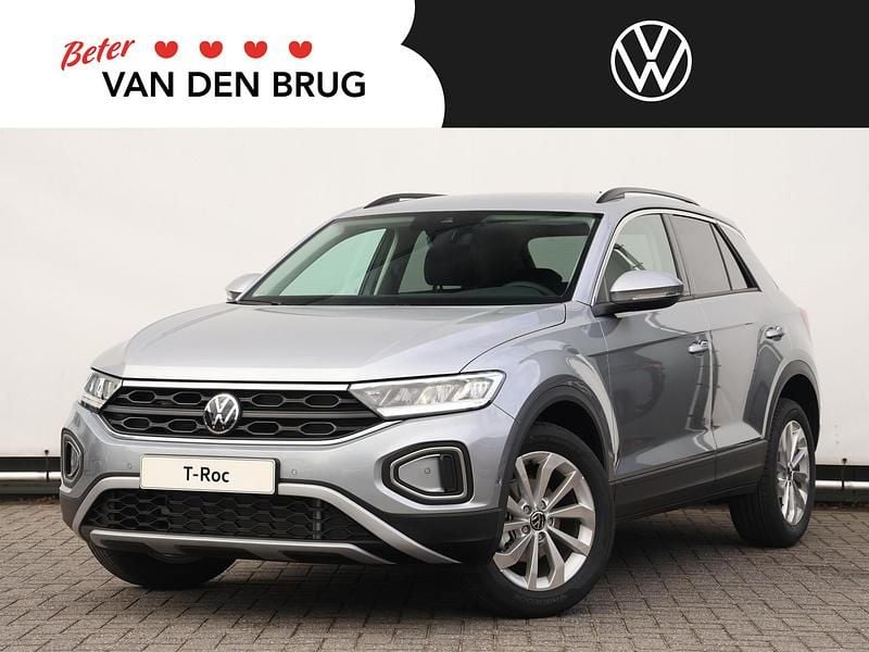 Grijs Nieuw 2025 VW T-Roc Edition SUV | € 30.750 (Super prijs) - Afbeelding 1/4
